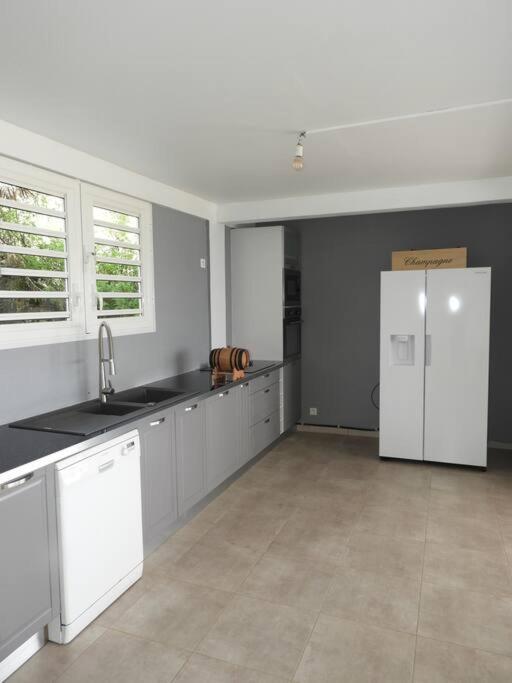 Le Jaleet Appartement Avec Piscine Le François エクステリア 写真